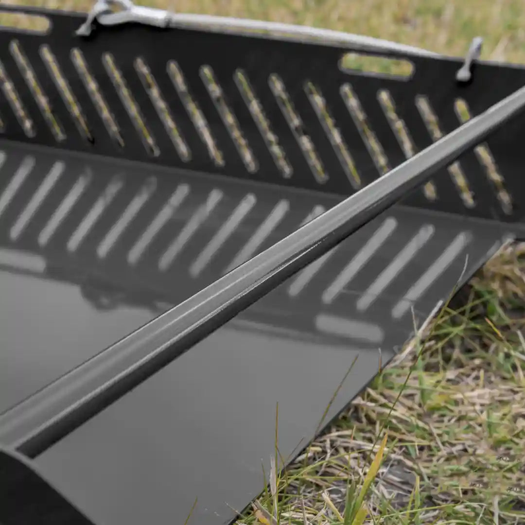 Paddock Blade Magnum black horse paddock cleaner with ergonomic handle and durable design, ideal for outdoor cleaning.